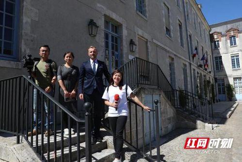 男子爆料新疆景区事件视频,男子亲历惊险一幕  第1张